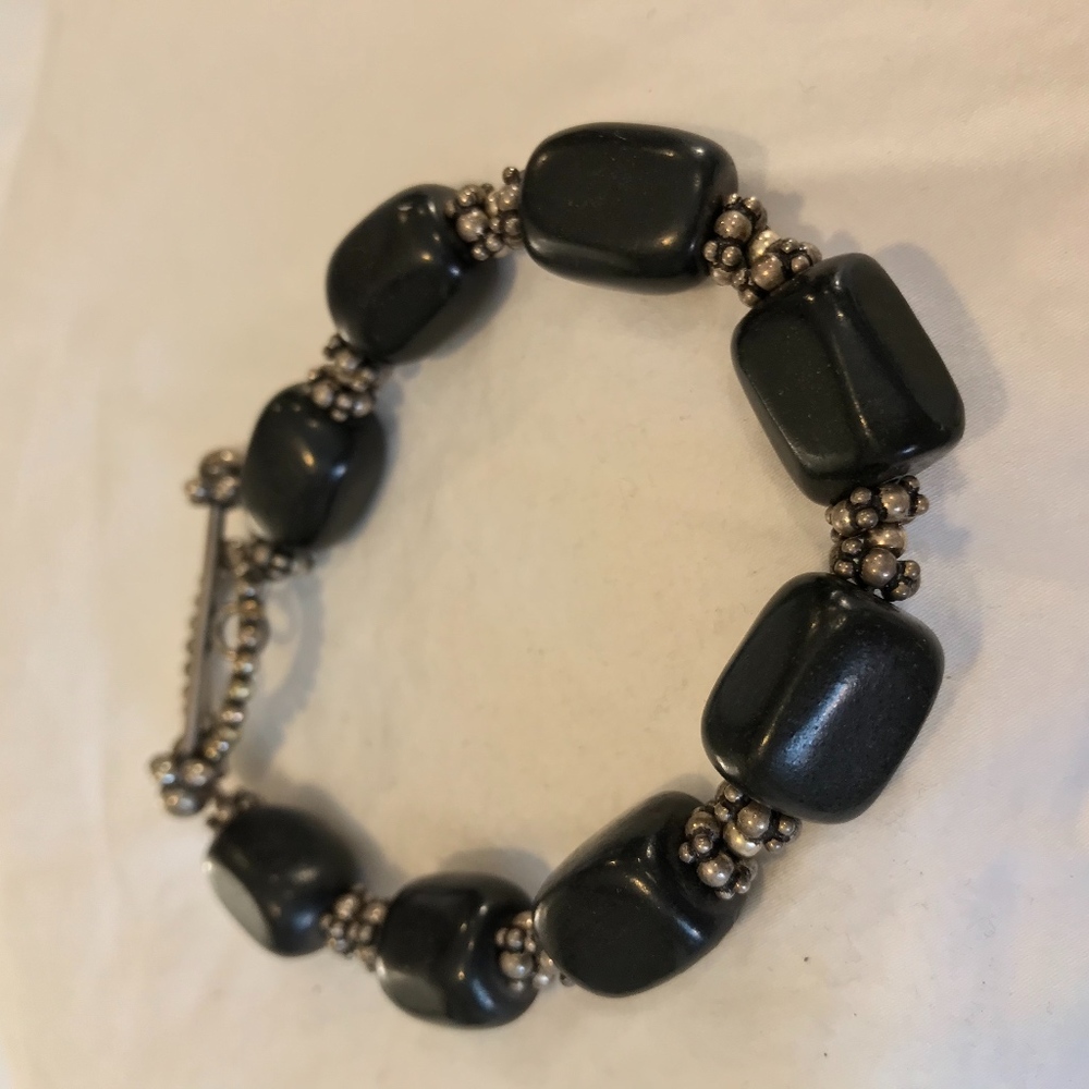 Statement Bracelet‎